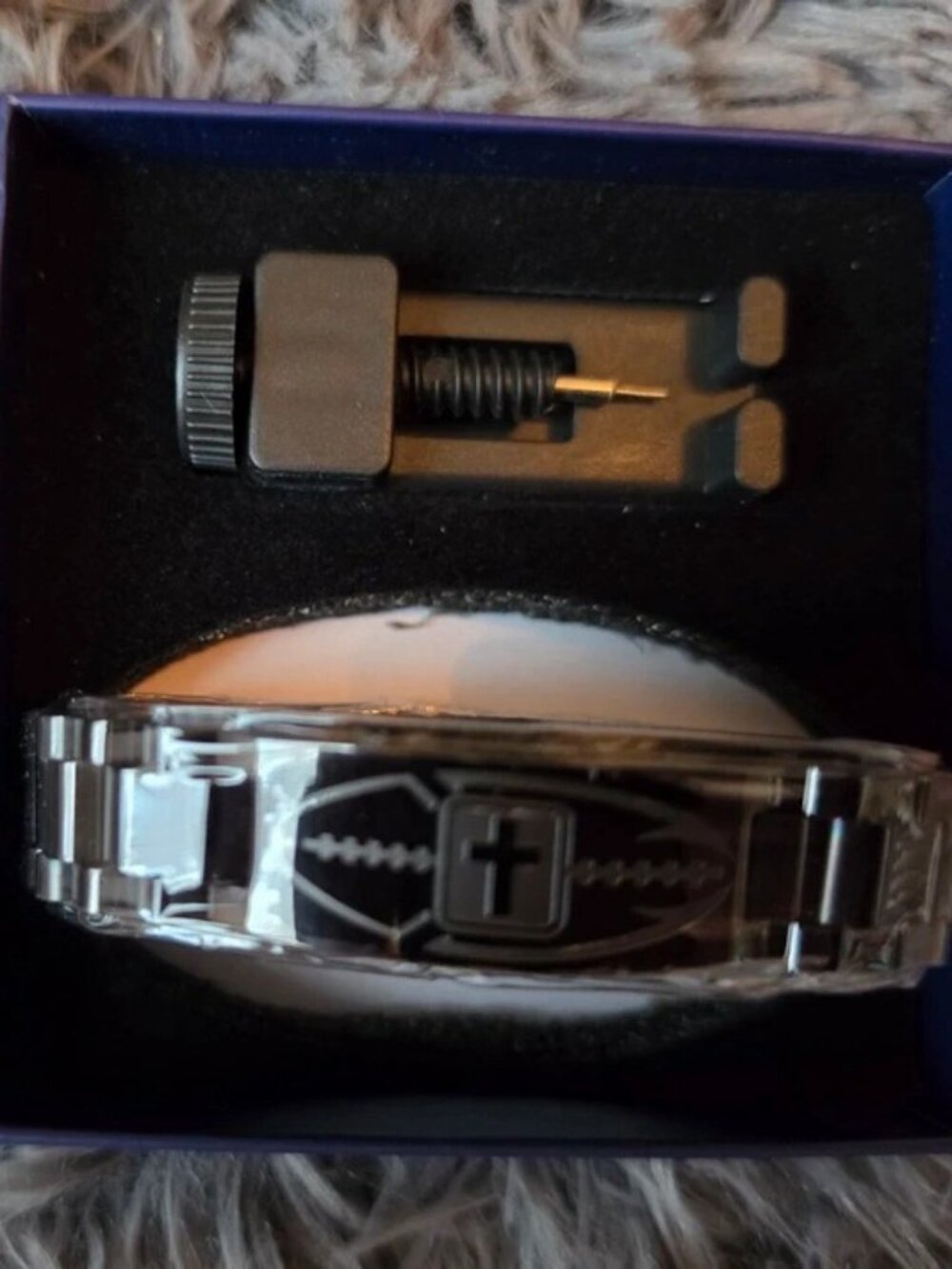 Klifowdy Men's Stainless Steel Black-Tone Cross Link Bracelet Fold Over